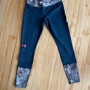 Under Armor camo pants